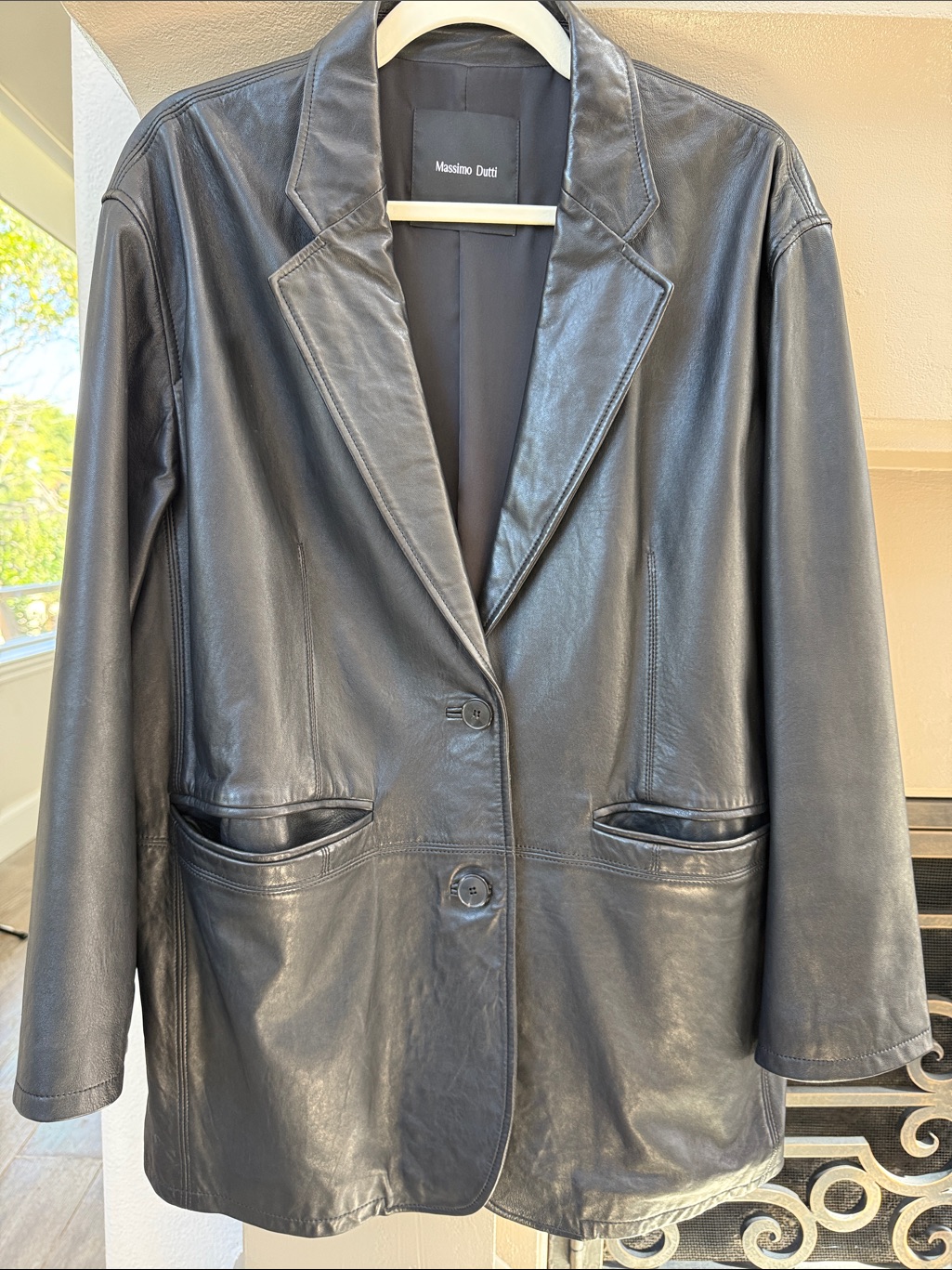 Massimo Dutti Black Napa Leather Single-Breasted Blazer